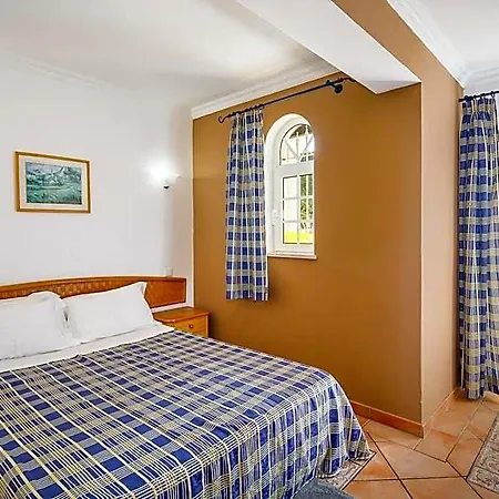 Privada De 7 Quartos,piscina Aquecida,a/c 3* אלבופיירה