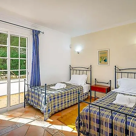 Privada De 7 Quartos,piscina Aquecida,a/c 3* אלבופיירה